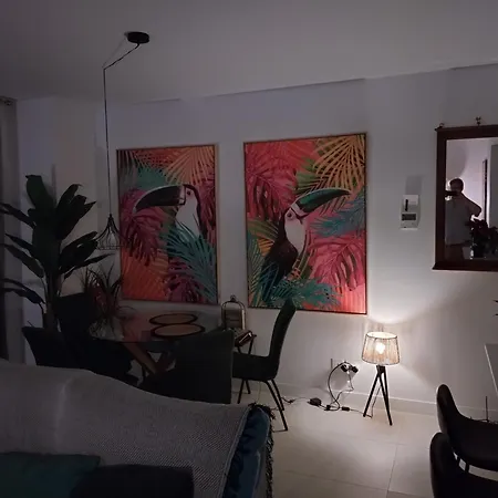 Tranquil Sea Breeze Apartment