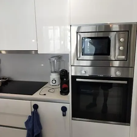 Tranquil Sea Breeze Apartment Estepona