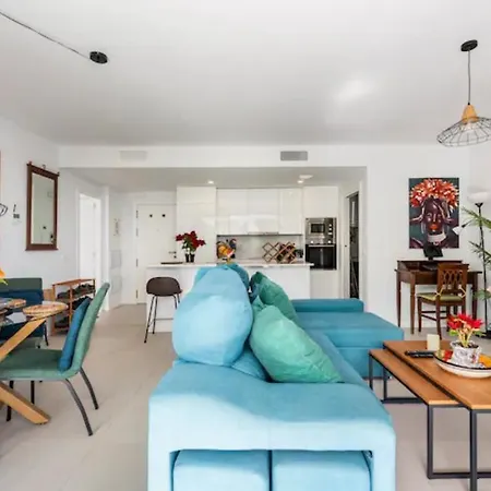 Tranquil Sea Breeze Apartament