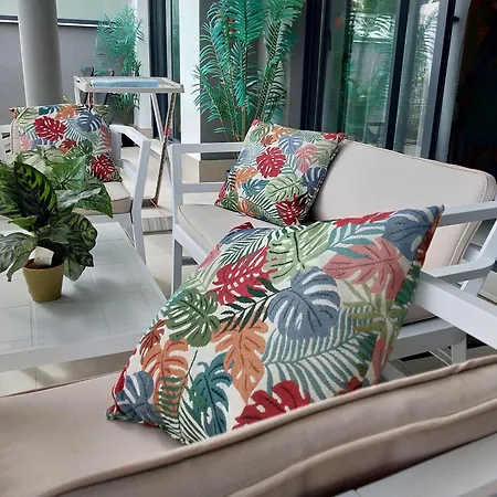 Tranquil Sea Breeze Apartament