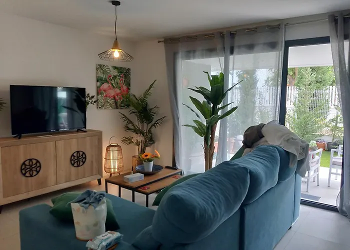 Tranquil Sea Breeze Apartmán